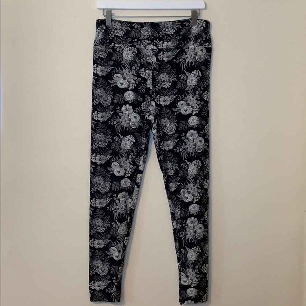 Floral Lularoe TC leggings